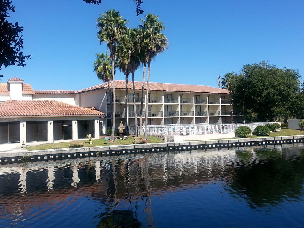 Vista Inn Lake Tarpon Palm Harbor Extérieur photo