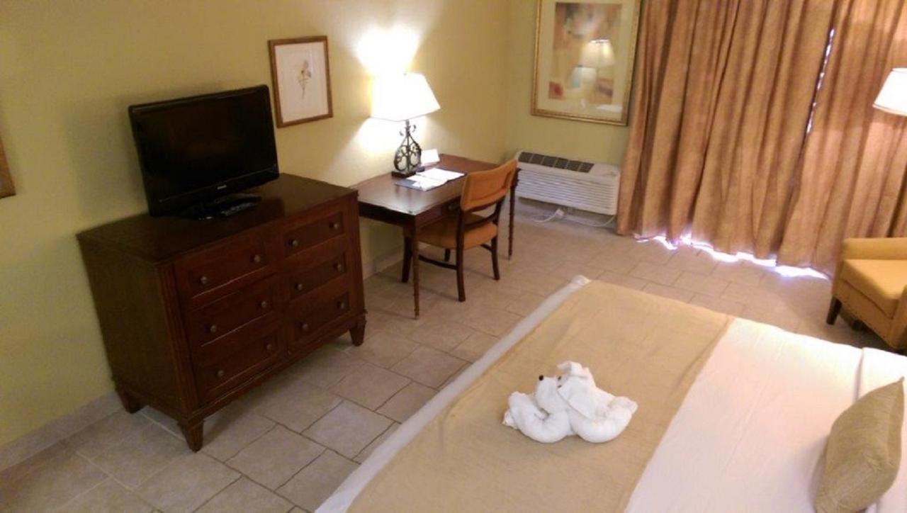Vista Inn Lake Tarpon Palm Harbor Extérieur photo