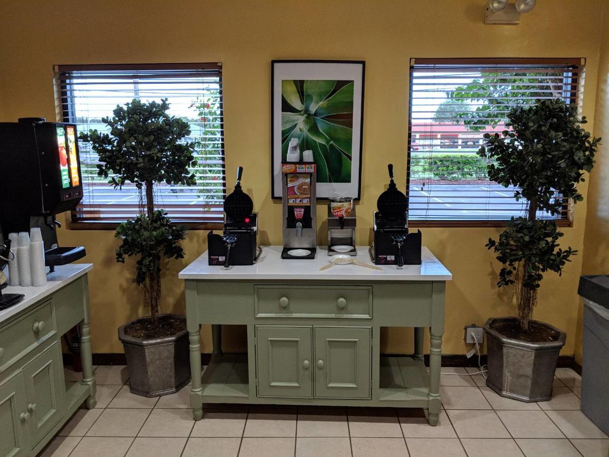 Vista Inn Lake Tarpon Palm Harbor Extérieur photo