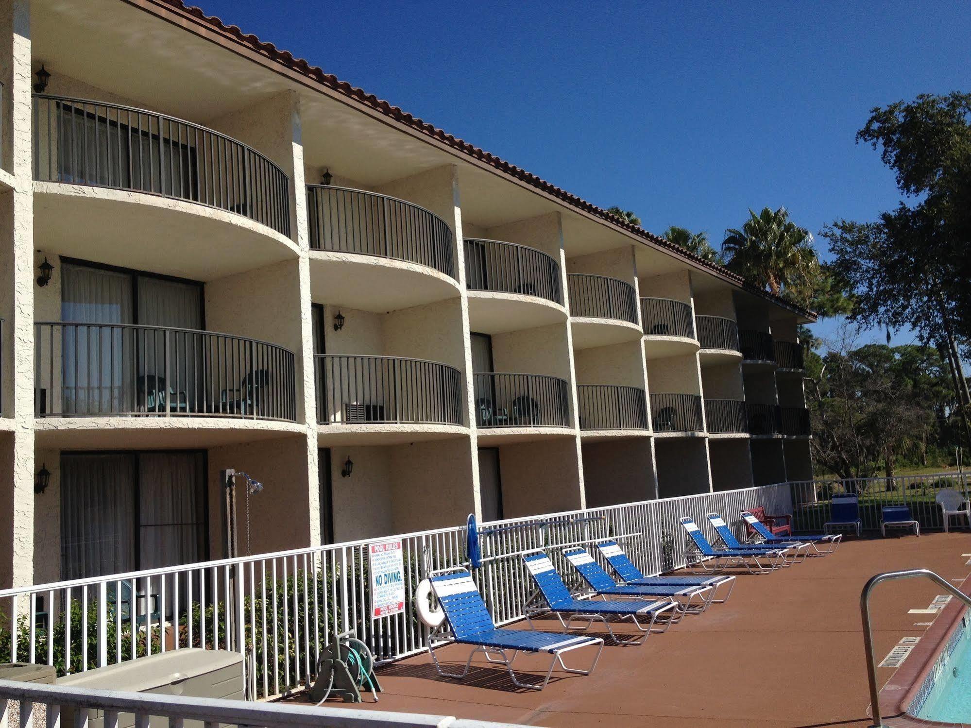 Vista Inn Lake Tarpon Palm Harbor Extérieur photo